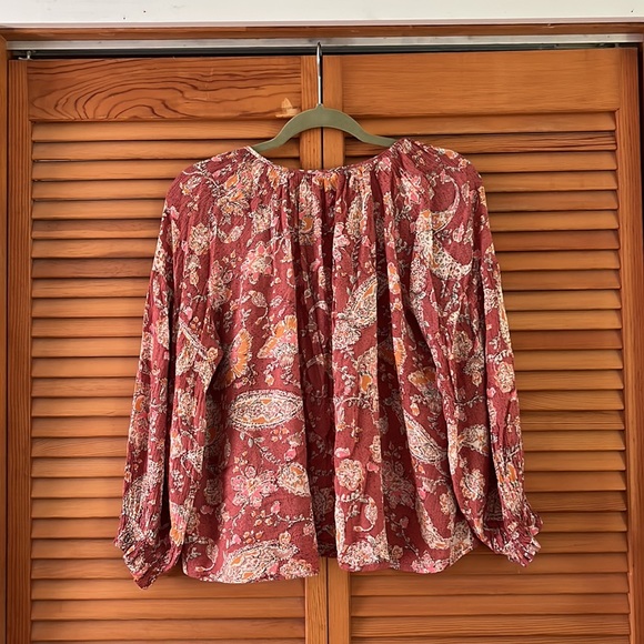 Olivaceous Floral Balloon Sleeve Button Blouse - Picture 7 of 7